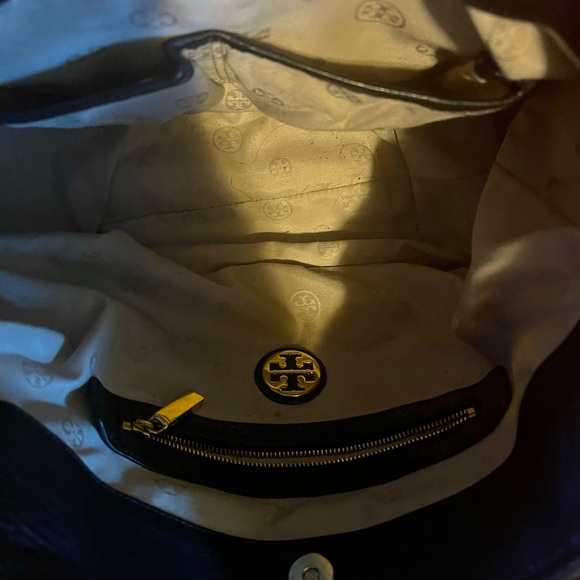 🎉🎉HP🎉🎉🔥TORY BURCH🔥LARGE LEATHER BAG LOVED IN EXCELLENT SHAPE! 🎬FinalCut🎬 - Picture 6 of 8